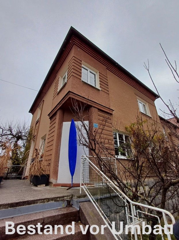 Reihenhaus vor Umbau Zugang Stiege